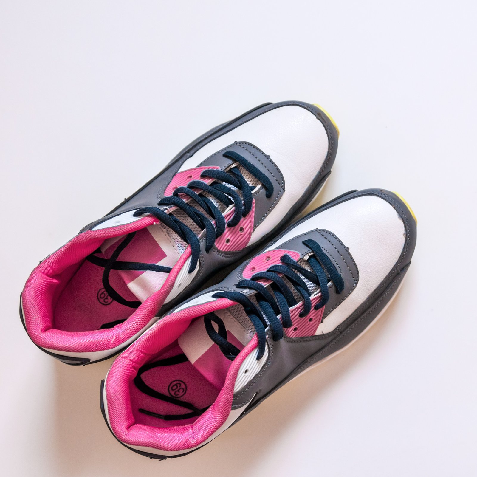 Free html5 bootstrap 4 template